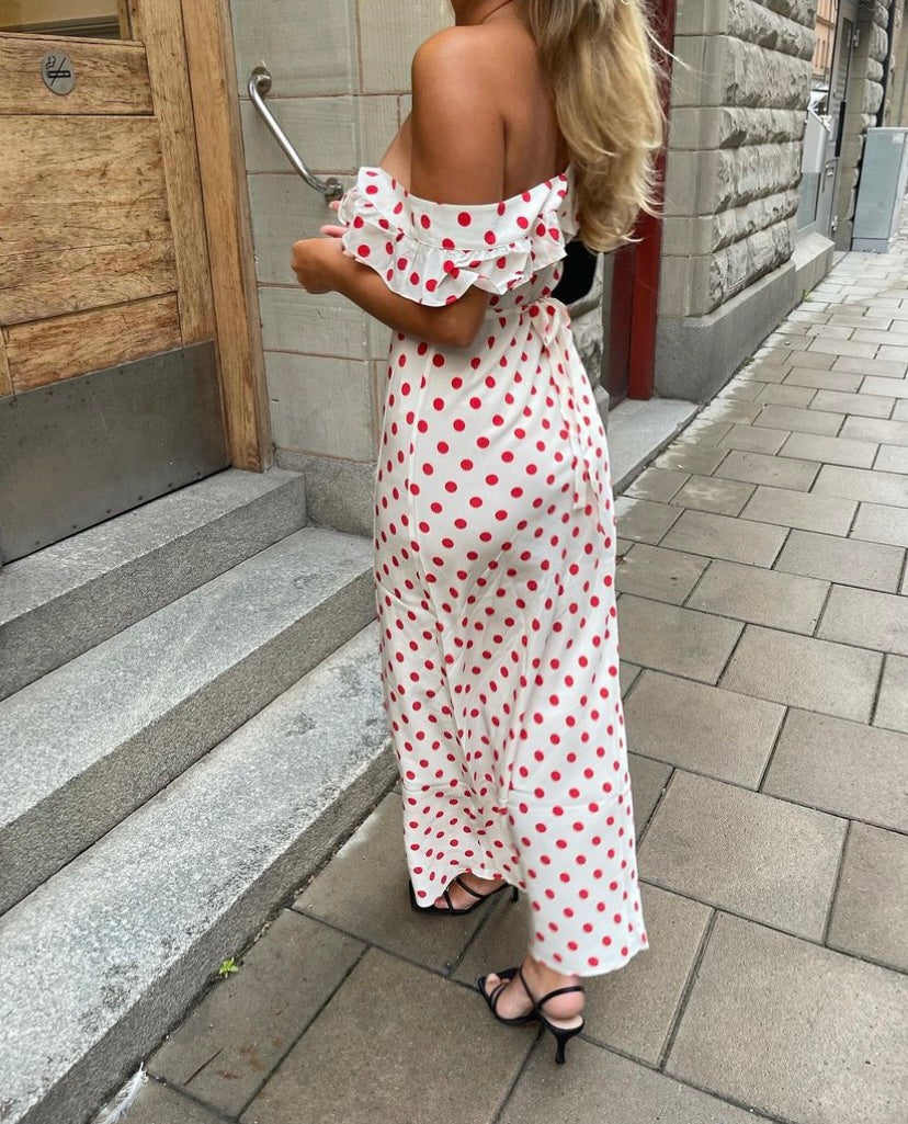 realisation par white dress red polka dots Realisation Par Claudia Dress